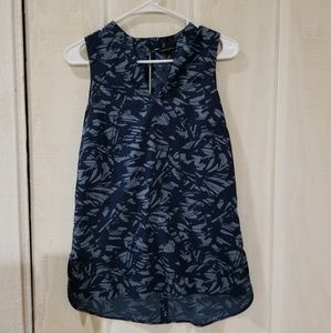 Banana Republic XS Tank Top Blouse